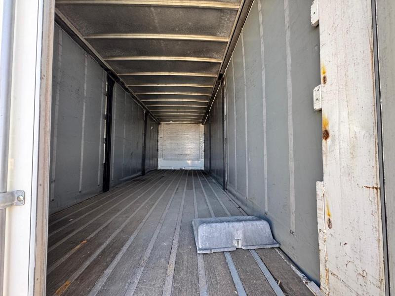 Mercedes ACTROS 2535 PLATEAU RIDELLE BACHE HAYON - Pressukapelli kuorma-auto: kuva Mercedes ACTROS 2535 PLATEAU RIDELLE BACHE HAYON - Pressukapelli kuorma-auto Mercedes ACTROS 2535 PLATEAU RIDELLE BACHE HAYON - Pressukapelli kuorma-auto: kuva Mercedes ACTROS 2535 PLATEAU RIDELLE BACHE HAYON - Pressukapelli kuorma-auto