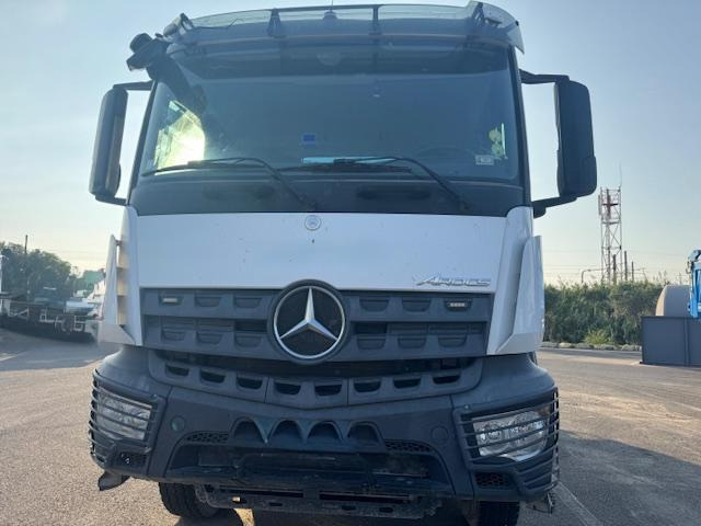 Mercedes AROCS 3240 BI BENNE - Kippiauto kuorma-auto: kuva Mercedes AROCS 3240 BI BENNE - Kippiauto kuorma-auto Mercedes AROCS 3240 BI BENNE - Kippiauto kuorma-auto: kuva Mercedes AROCS 3240 BI BENNE - Kippiauto kuorma-auto