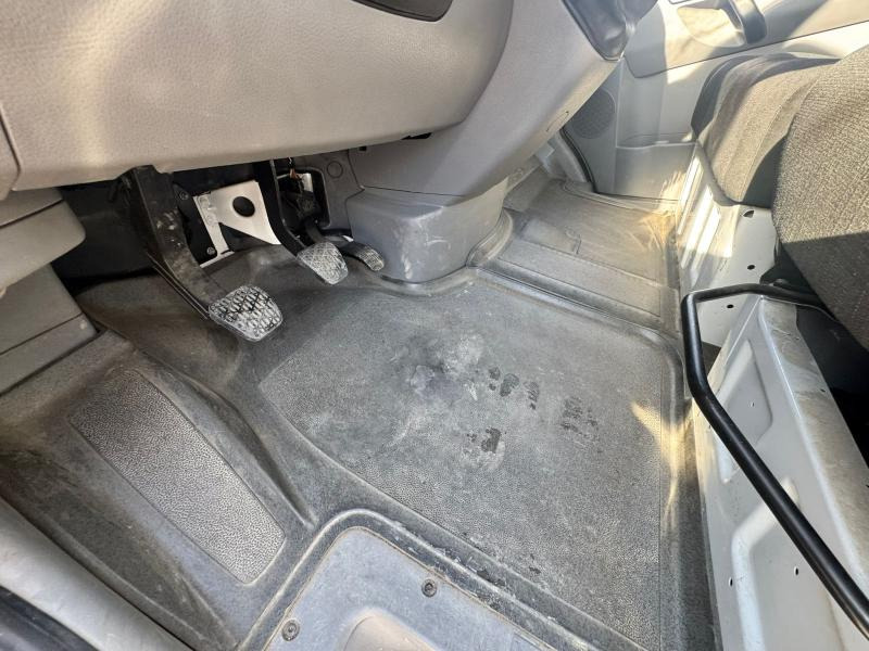 Umpikori kuorma-auto Renault DCI 220: kuva Umpikori kuorma-auto Renault DCI 220