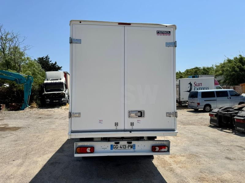 Renault Master 2.5 DCI 150 - Jakeluauto: kuva Renault Master 2.5 DCI 150 - Jakeluauto Renault Master 2.5 DCI 150 - Jakeluauto: kuva Renault Master 2.5 DCI 150 - Jakeluauto