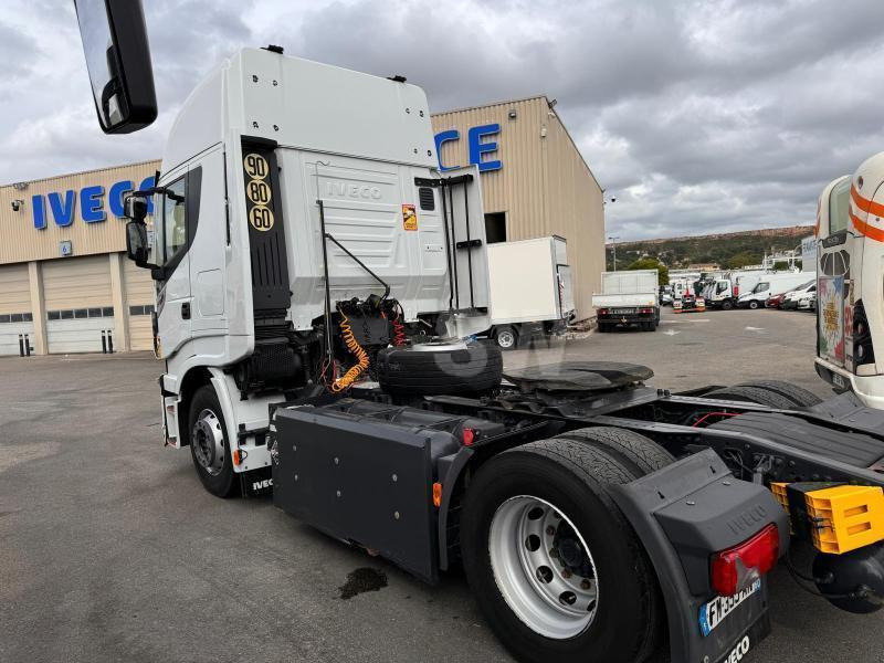 Iveco STRALIS 460 MIX LNG/CNG - Vetopöytäauto: kuva Iveco STRALIS 460 MIX LNG/CNG - Vetopöytäauto Iveco STRALIS 460 MIX LNG/CNG - Vetopöytäauto: kuva Iveco STRALIS 460 MIX LNG/CNG - Vetopöytäauto