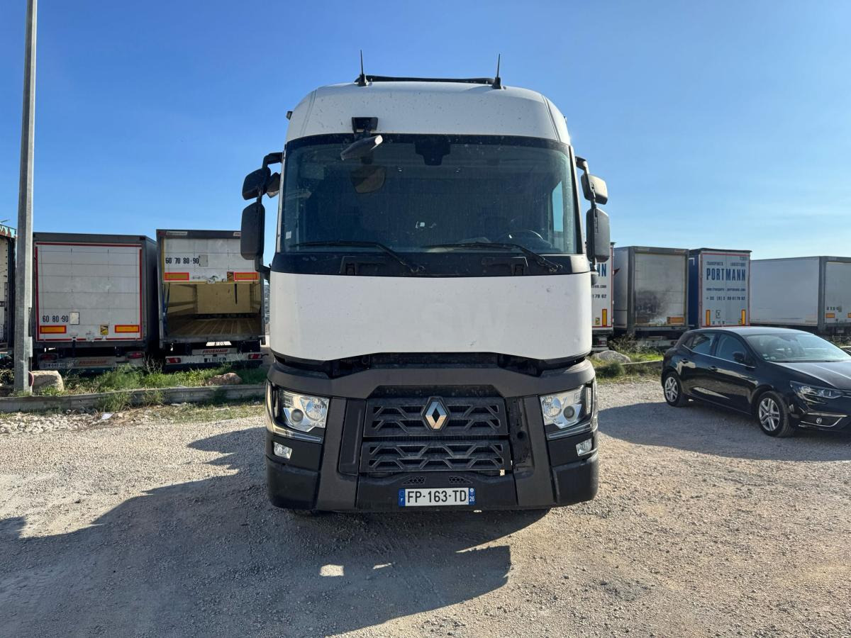 Renault T 460 - Vetopöytäauto: kuva Renault T 460 - Vetopöytäauto Renault T 460 - Vetopöytäauto: kuva Renault T 460 - Vetopöytäauto