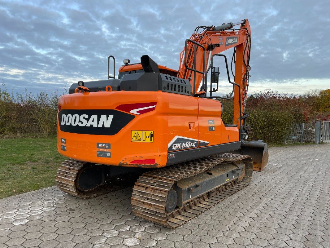 Doosan DX140LC-7 - Telakaivukone: kuva Doosan DX140LC-7 - Telakaivukone Doosan DX140LC-7 - Telakaivukone: kuva Doosan DX140LC-7 - Telakaivukone