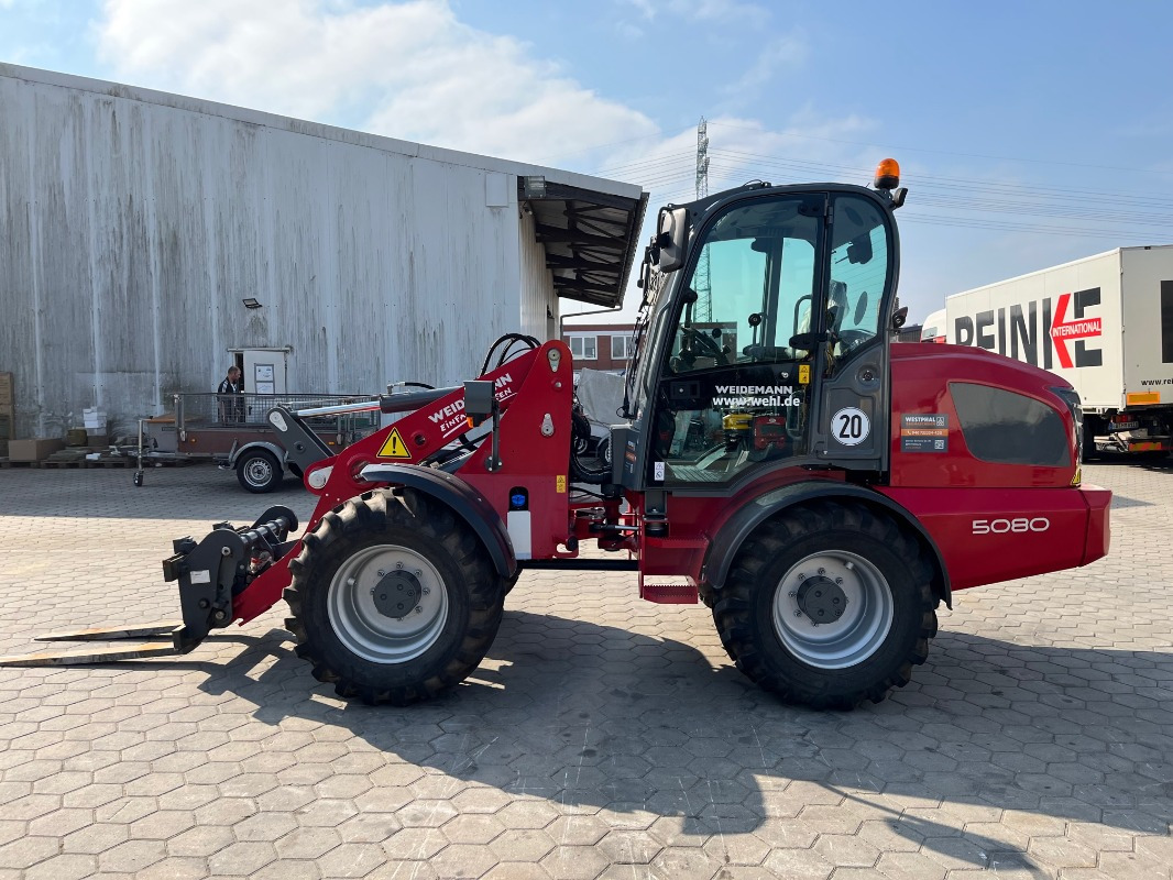 Weidemann WM5080 - Pyöräkuormaaja: kuva Weidemann WM5080 - Pyöräkuormaaja Weidemann WM5080 - Pyöräkuormaaja: kuva Weidemann WM5080 - Pyöräkuormaaja