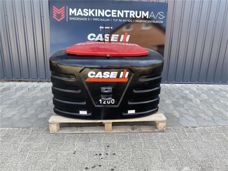Case IH Frontvægtklods 1200 kg - Vastapaino: kuva Case IH Frontvægtklods 1200 kg - Vastapaino Case IH Frontvægtklods 1200 kg - Vastapaino: kuva Case IH Frontvægtklods 1200 kg - Vastapaino