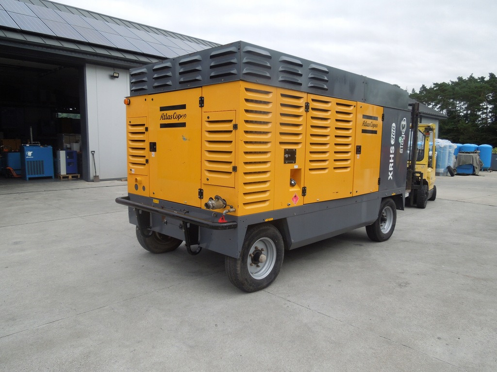 Atlas Copco XRHS366 - Ilmakompressori: kuva Atlas Copco XRHS366 - Ilmakompressori Atlas Copco XRHS366 - Ilmakompressori: kuva Atlas Copco XRHS366 - Ilmakompressori