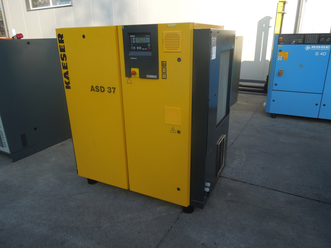 KAESER ASD37 - Ilmakompressori: kuva KAESER ASD37 - Ilmakompressori KAESER ASD37 - Ilmakompressori: kuva KAESER ASD37 - Ilmakompressori