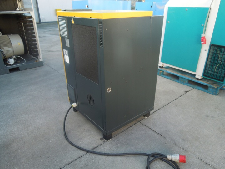 KAESER SK25 SFC - Ilmakompressori: kuva KAESER SK25 SFC - Ilmakompressori KAESER SK25 SFC - Ilmakompressori: kuva KAESER SK25 SFC - Ilmakompressori