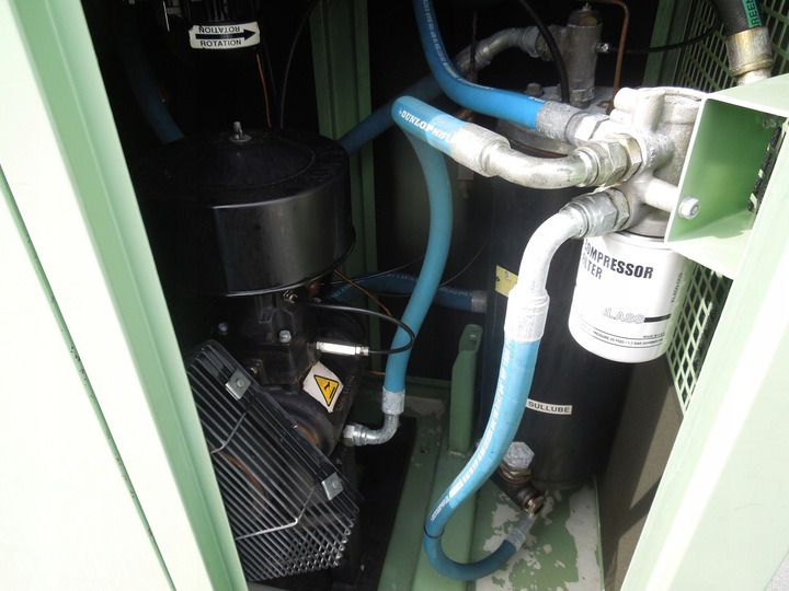 SULLAIR BDS22 - Ilmakompressori: kuva SULLAIR BDS22 - Ilmakompressori SULLAIR BDS22 - Ilmakompressori: kuva SULLAIR BDS22 - Ilmakompressori