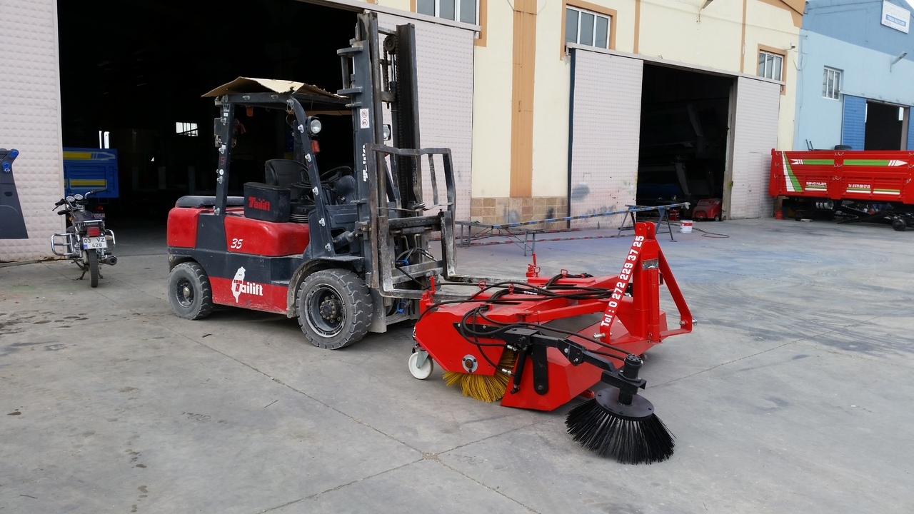 SAYGINLAR FORKLIFT MOUNTED ROAD SWEEPER - Harjakone - Vastapainotrukki: kuva SAYGINLAR FORKLIFT MOUNTED ROAD SWEEPER - Harjakone - Vastapainotrukki SAYGINLAR FORKLIFT MOUNTED ROAD SWEEPER - Harjakone - Vastapainotrukki: kuva SAYGINLAR FORKLIFT MOUNTED ROAD SWEEPER - Harjakone - Vastapainotrukki