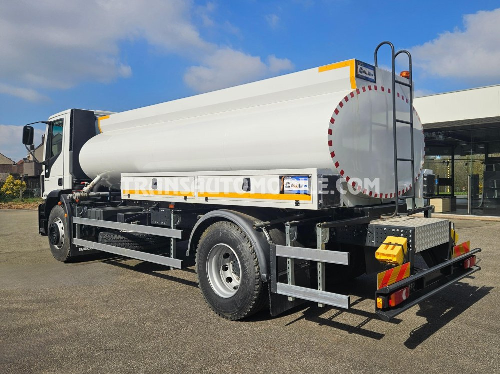 Iveco Eurocargo ML180E28 5.9L TURBO DIESEL 4x2 water tank 10.000L - EXPORT OUT EU - Säiliöauto: kuva Iveco Eurocargo ML180E28 5.9L TURBO DIESEL 4x2 water tank 10.000L - EXPORT OUT EU - Säiliöauto Iveco Eurocargo ML180E28 5.9L TURBO DIESEL 4x2 water tank 10.000L - EXPORT OUT EU - Säiliöauto: kuva Iveco Eurocargo ML180E28 5.9L TURBO DIESEL 4x2 water tank 10.000L - EXPORT OUT EU - Säiliöauto