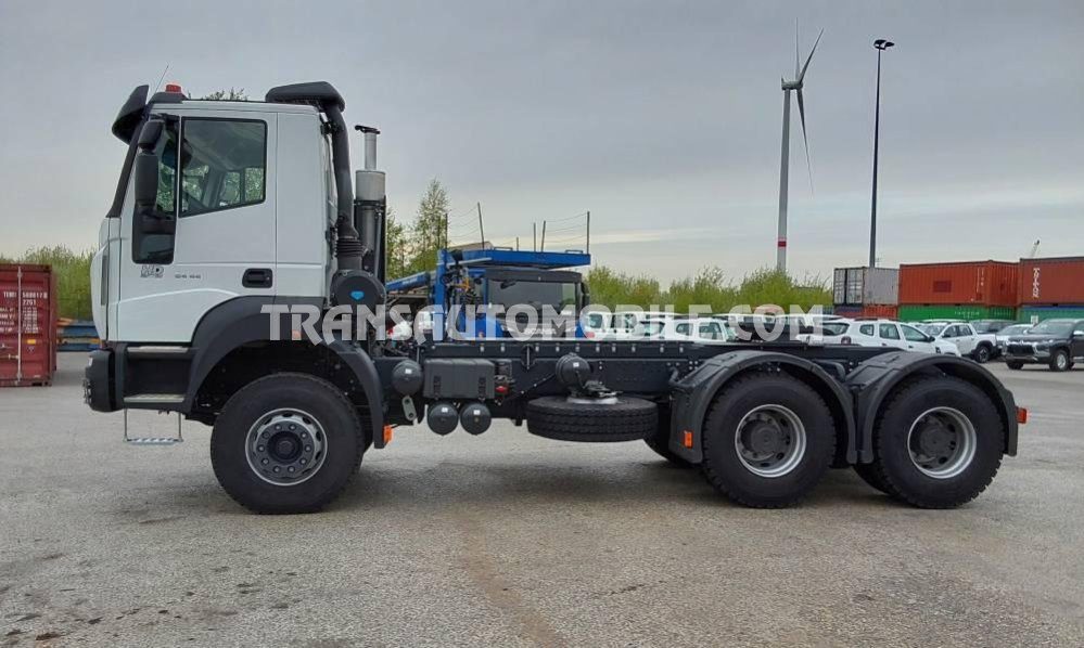 Iveco Astra HD9 64.44T 12.9L DIESEL - Vetopöytäauto: kuva  Iveco Astra HD9 64.44T 12.9L DIESEL - Vetopöytäauto Iveco Astra HD9 64.44T 12.9L DIESEL - Vetopöytäauto: kuva  Iveco Astra HD9 64.44T 12.9L DIESEL - Vetopöytäauto