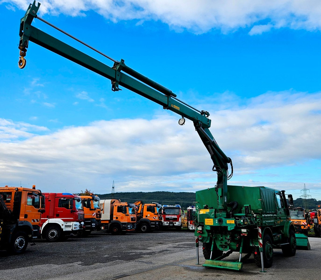 Unimog U2150 Doka HIAB 105 Kran Winde Frontlader - Kuorma-auto, Nosturiauto: kuva Unimog U2150 Doka HIAB 105 Kran Winde Frontlader - Kuorma-auto, Nosturiauto Unimog U2150 Doka HIAB 105 Kran Winde Frontlader - Kuorma-auto, Nosturiauto: kuva Unimog U2150 Doka HIAB 105 Kran Winde Frontlader - Kuorma-auto, Nosturiauto