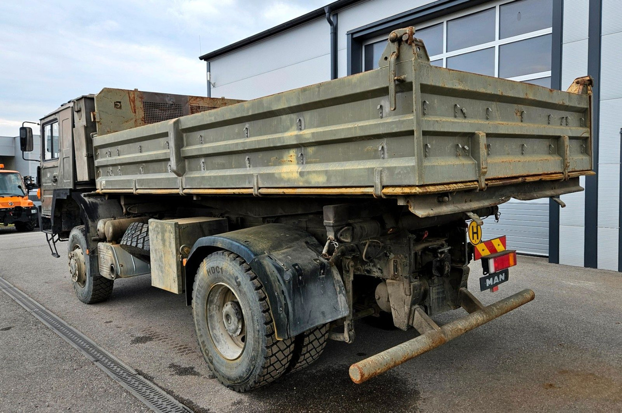 MAN 19.403 FALX 4x4 Meiller Kipper Intarder X65 HX60 - Kippiauto kuorma-auto: kuva MAN 19.403 FALX 4x4 Meiller Kipper Intarder X65 HX60 - Kippiauto kuorma-auto MAN 19.403 FALX 4x4 Meiller Kipper Intarder X65 HX60 - Kippiauto kuorma-auto: kuva MAN 19.403 FALX 4x4 Meiller Kipper Intarder X65 HX60 - Kippiauto kuorma-auto