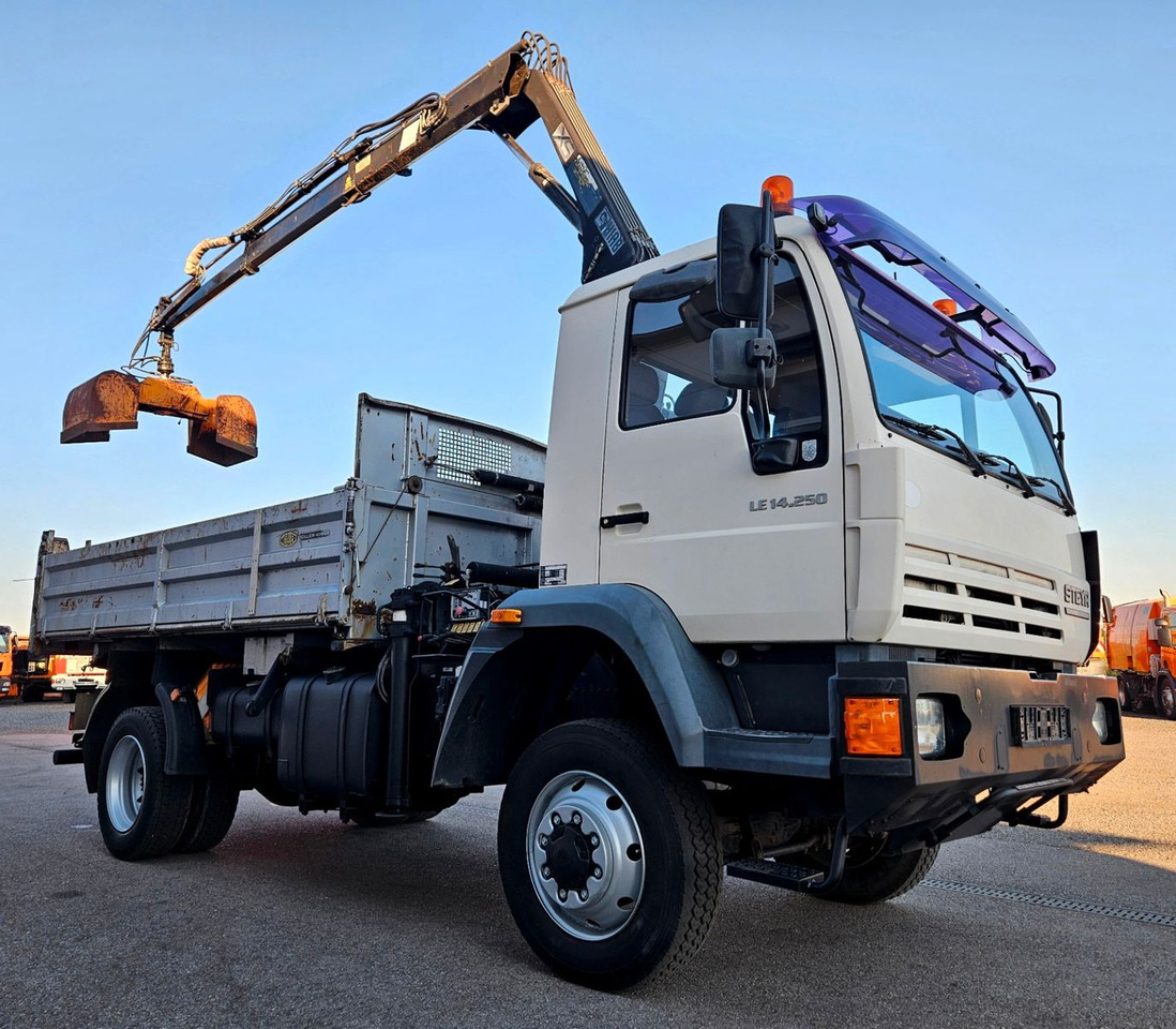 MAN LE 14.250 4x4 HIAB 077BS-2 Kran Greifer - Kippiauto kuorma-auto, Nosturiauto: kuva MAN LE 14.250 4x4 HIAB 077BS-2 Kran Greifer - Kippiauto kuorma-auto, Nosturiauto MAN LE 14.250 4x4 HIAB 077BS-2 Kran Greifer - Kippiauto kuorma-auto, Nosturiauto: kuva MAN LE 14.250 4x4 HIAB 077BS-2 Kran Greifer - Kippiauto kuorma-auto, Nosturiauto