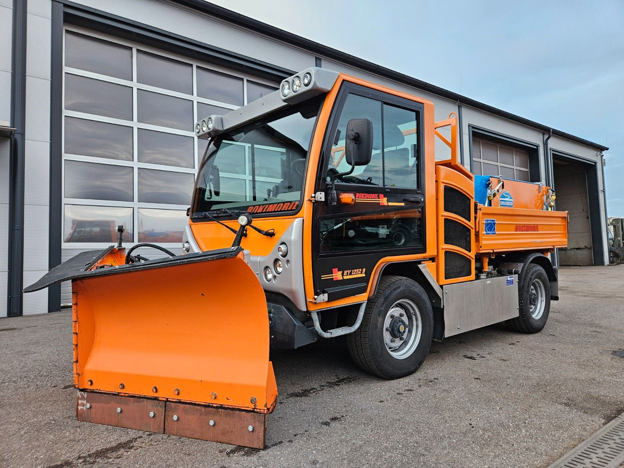 Multicar Boki HY 1252B Euro6 4x4 Winterdienst - Kippilava-auto: kuva Multicar Boki HY 1252B Euro6 4x4 Winterdienst - Kippilava-auto Multicar Boki HY 1252B Euro6 4x4 Winterdienst - Kippilava-auto: kuva Multicar Boki HY 1252B Euro6 4x4 Winterdienst - Kippilava-auto