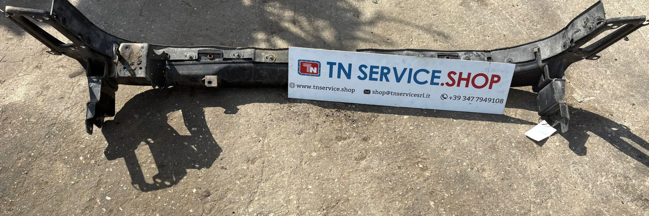 Barra paraurti DAF - Puskuri - Kuorma-auto: kuva Barra paraurti DAF - Puskuri - Kuorma-auto Barra paraurti DAF - Puskuri - Kuorma-auto: kuva Barra paraurti DAF - Puskuri - Kuorma-auto