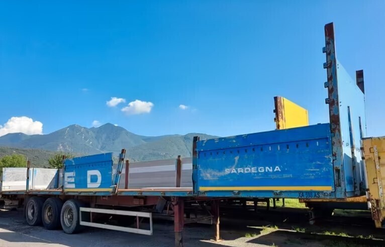 Semirimorchi Pianali - varie marche e modelli - Apuvaunu puoliperävaunu: kuva Semirimorchi Pianali - varie marche e modelli - Apuvaunu puoliperävaunu Semirimorchi Pianali - varie marche e modelli - Apuvaunu puoliperävaunu: kuva Semirimorchi Pianali - varie marche e modelli - Apuvaunu puoliperävaunu