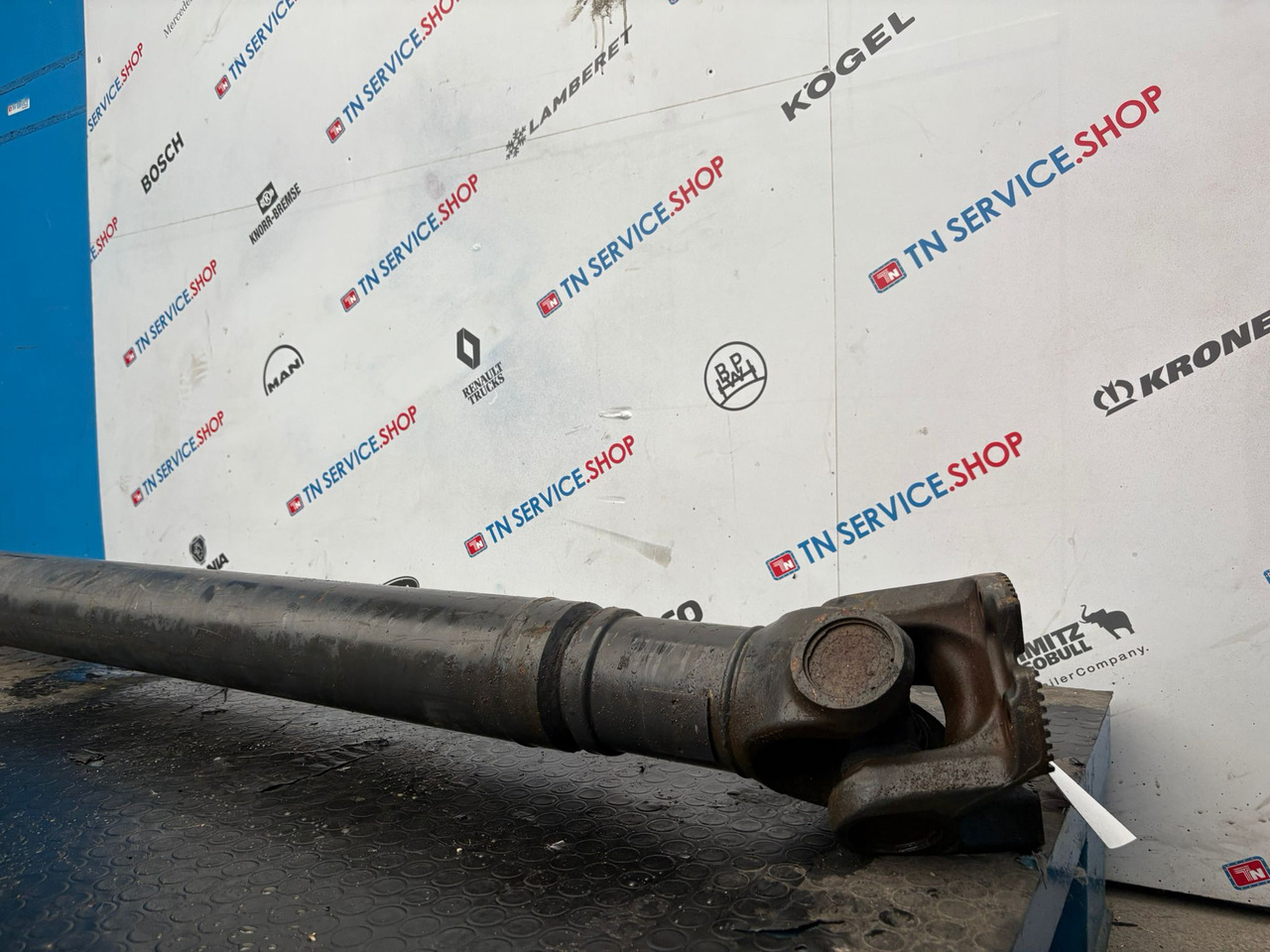 Trasmissione Iveco - Vaihteisto - Kuorma-auto: kuva Trasmissione Iveco - Vaihteisto - Kuorma-auto Trasmissione Iveco - Vaihteisto - Kuorma-auto: kuva Trasmissione Iveco - Vaihteisto - Kuorma-auto