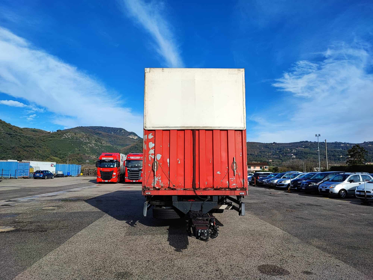 Ricambi Iveco 190.48 - Vetopöytäauto: kuva Ricambi Iveco 190.48 - Vetopöytäauto Ricambi Iveco 190.48 - Vetopöytäauto: kuva Ricambi Iveco 190.48 - Vetopöytäauto