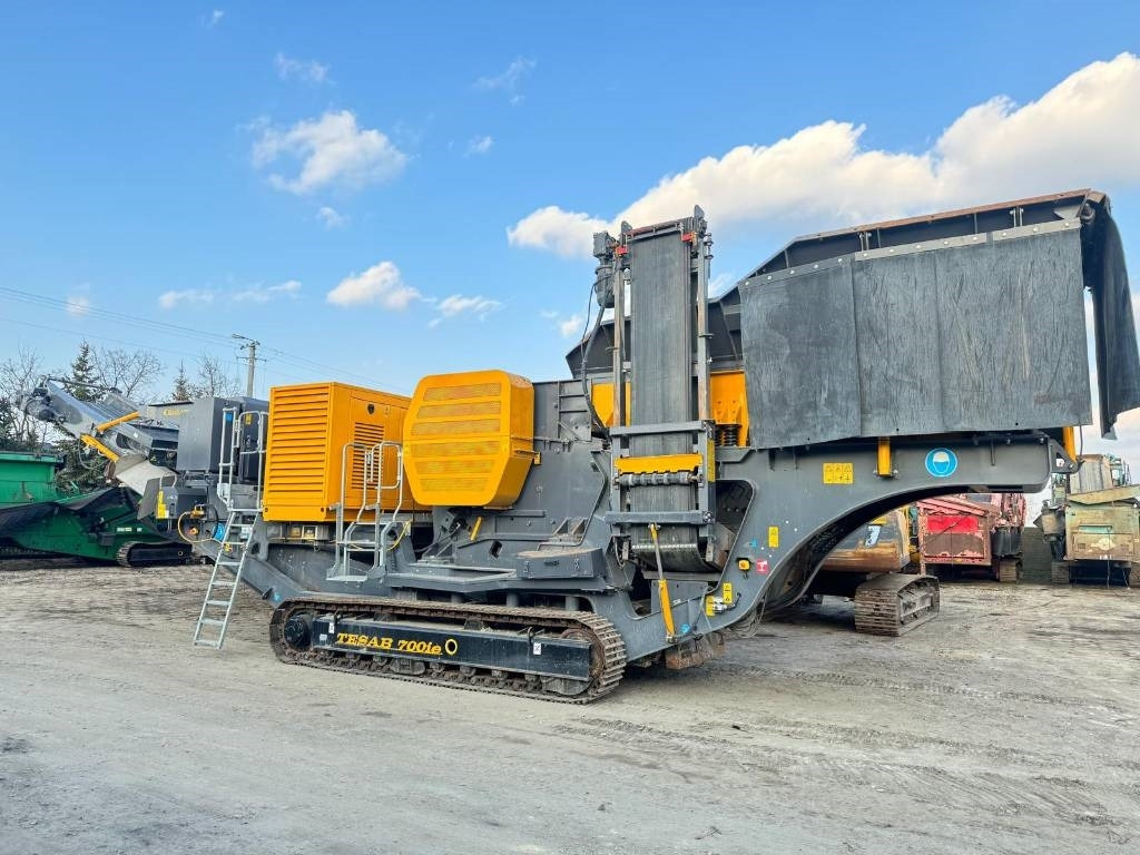 Tesab 700IE Mobile Jaw Crusher - Mobiilimurskain: kuva Tesab 700IE Mobile Jaw Crusher - Mobiilimurskain Tesab 700IE Mobile Jaw Crusher - Mobiilimurskain: kuva Tesab 700IE Mobile Jaw Crusher - Mobiilimurskain