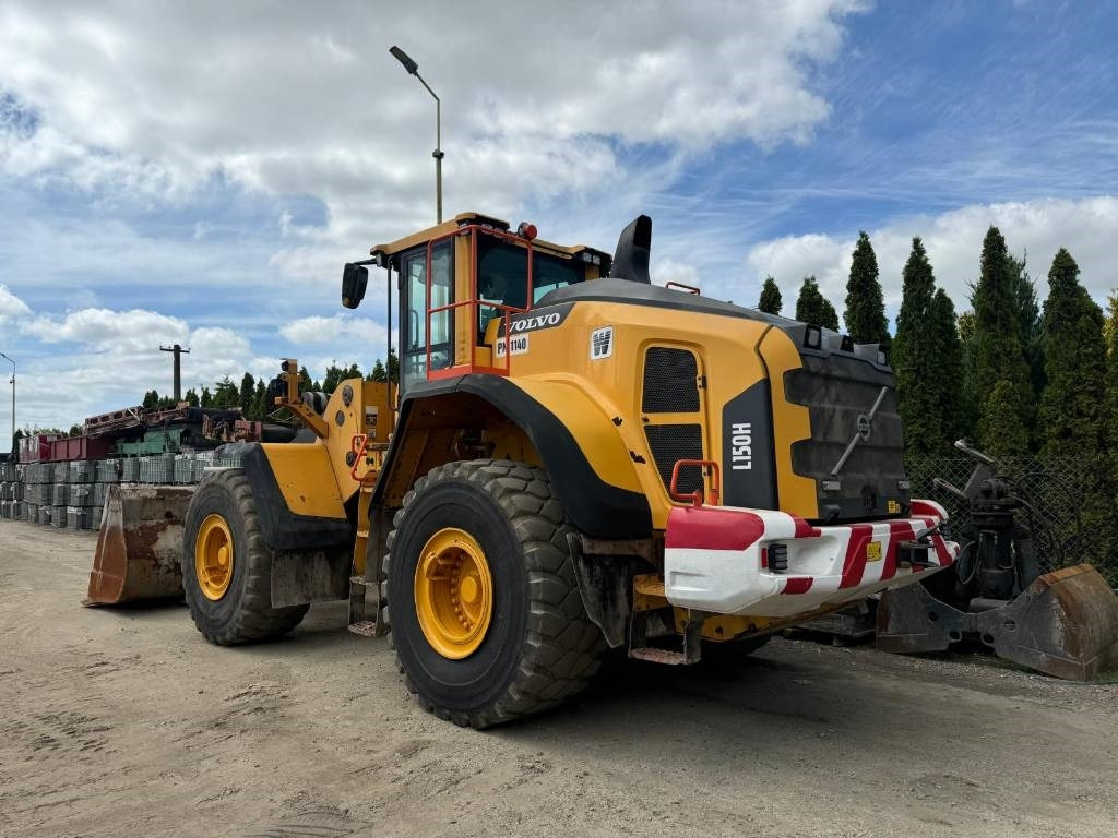 Volvo L 150 H - Pyöräkuormaaja: kuva Volvo L 150 H - Pyöräkuormaaja Volvo L 150 H - Pyöräkuormaaja: kuva Volvo L 150 H - Pyöräkuormaaja