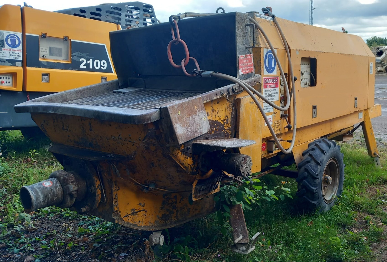 PUTZMEISTER 1407 - Hinattava betonipumppu: kuva PUTZMEISTER 1407 - Hinattava betonipumppu PUTZMEISTER 1407 - Hinattava betonipumppu: kuva PUTZMEISTER 1407 - Hinattava betonipumppu