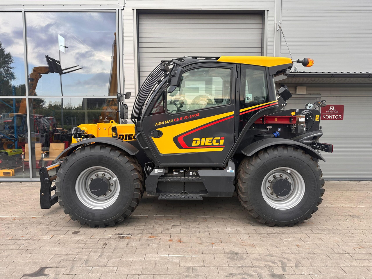 Dieci Agri Max 65.8 VS EVO2 - Kurottaja: kuva Dieci Agri Max 65.8 VS EVO2 - Kurottaja Dieci Agri Max 65.8 VS EVO2 - Kurottaja: kuva Dieci Agri Max 65.8 VS EVO2 - Kurottaja
