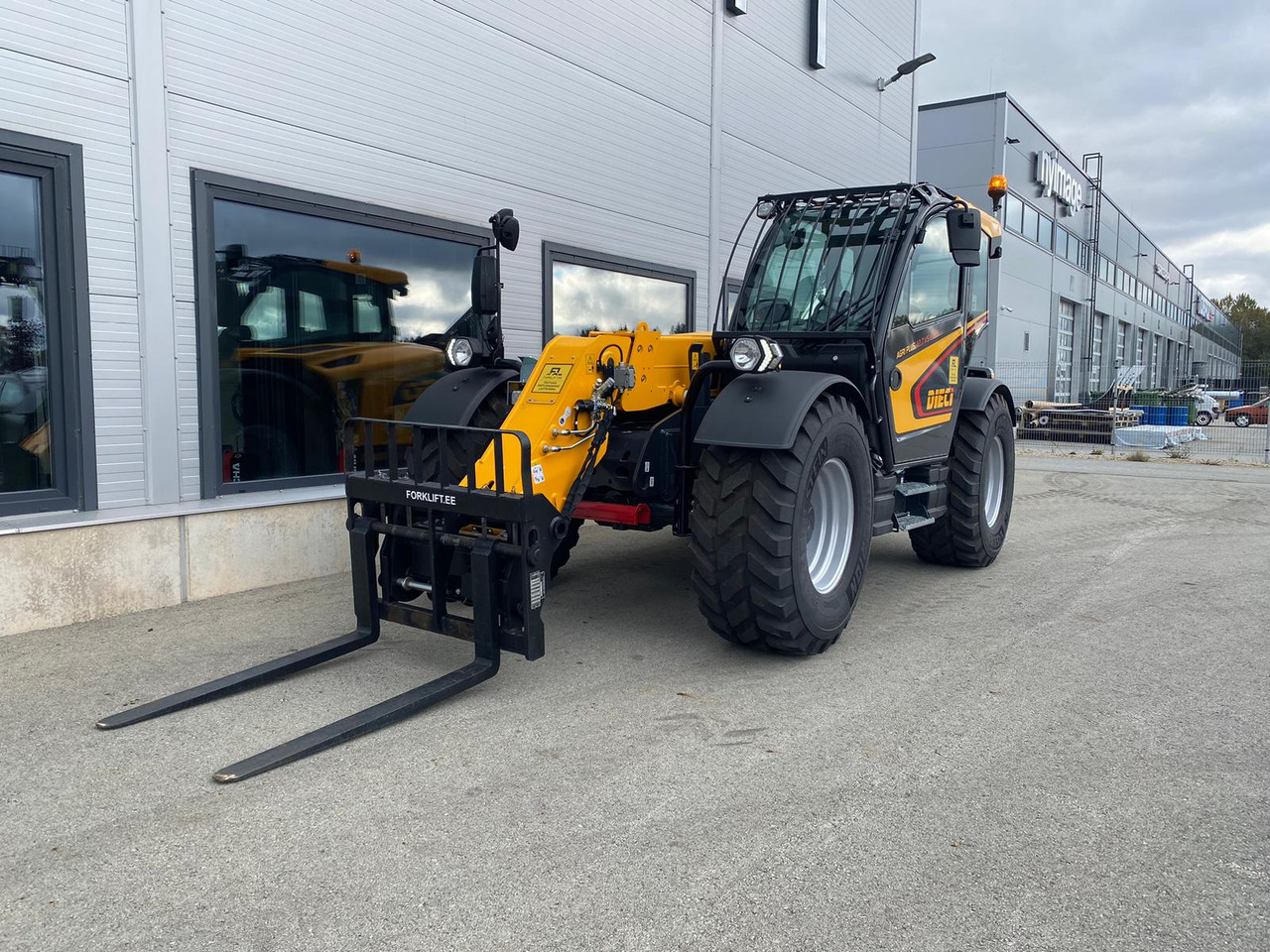 Dieci Agri Plus 42.7 VS EVO2 GD - Kurottaja: kuva Dieci Agri Plus 42.7 VS EVO2 GD - Kurottaja Dieci Agri Plus 42.7 VS EVO2 GD - Kurottaja: kuva Dieci Agri Plus 42.7 VS EVO2 GD - Kurottaja