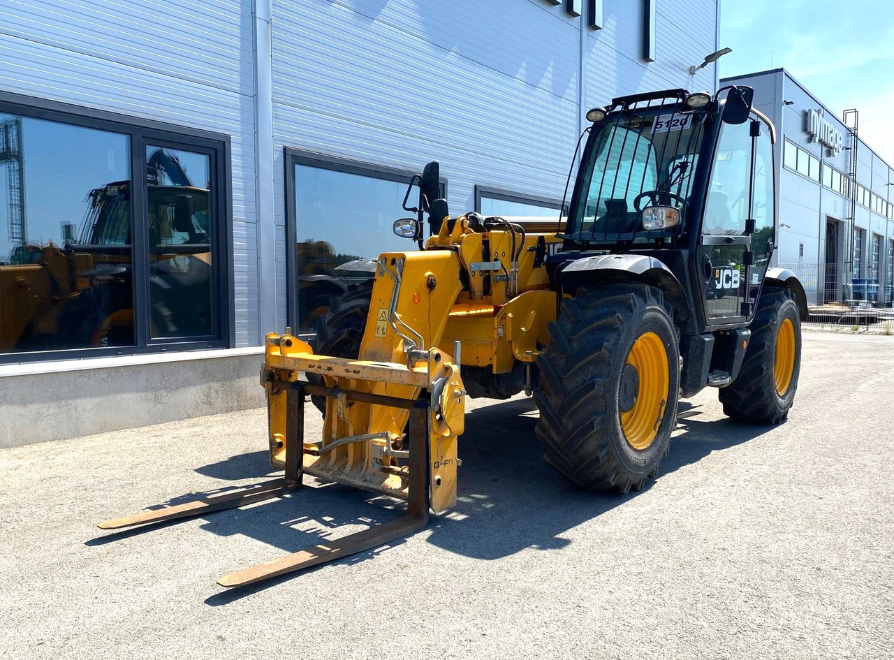 JCB 535-95 - Kurottaja: kuva JCB 535-95 - Kurottaja JCB 535-95 - Kurottaja: kuva JCB 535-95 - Kurottaja