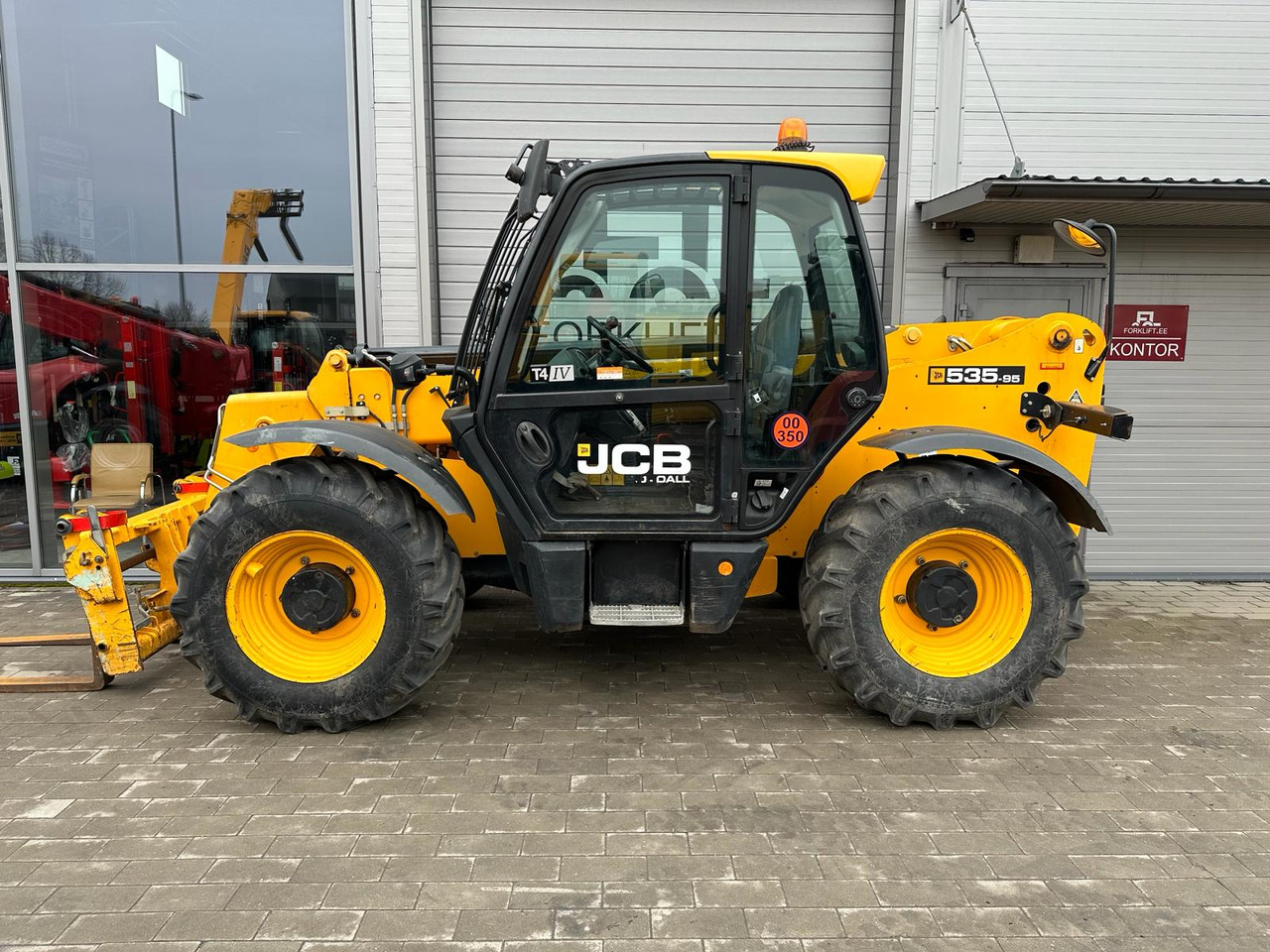 JCB 535-95 - Kurottaja: kuva JCB 535-95 - Kurottaja JCB 535-95 - Kurottaja: kuva JCB 535-95 - Kurottaja