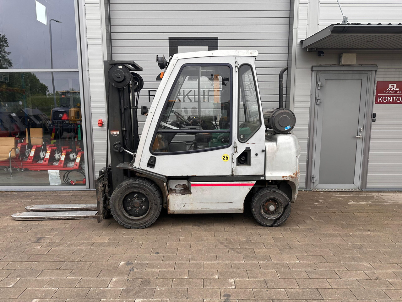NISSAN YG1D2A32Q - Dieseltrukki: kuva NISSAN YG1D2A32Q - Dieseltrukki NISSAN YG1D2A32Q - Dieseltrukki: kuva NISSAN YG1D2A32Q - Dieseltrukki