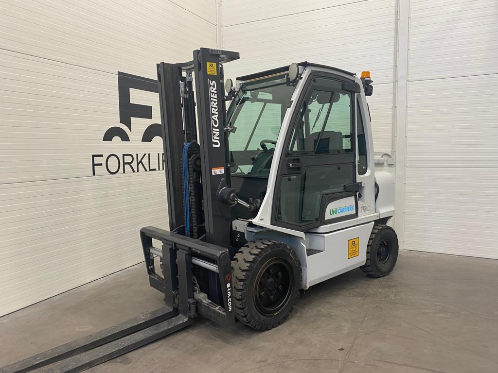Unicarriers YG1D2A30Q - Dieseltrukki: kuva Unicarriers YG1D2A30Q - Dieseltrukki Unicarriers YG1D2A30Q - Dieseltrukki: kuva Unicarriers YG1D2A30Q - Dieseltrukki