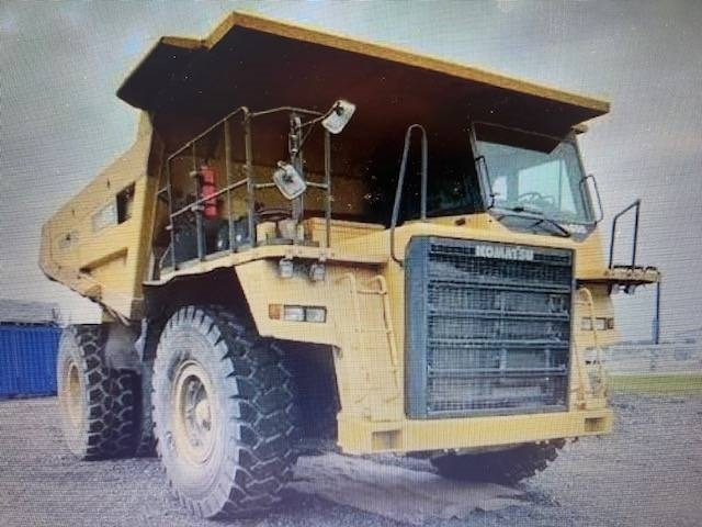 Komatsu HD 605-7 - Maansiirtoauto: kuva Komatsu HD 605-7 - Maansiirtoauto Komatsu HD 605-7 - Maansiirtoauto: kuva Komatsu HD 605-7 - Maansiirtoauto