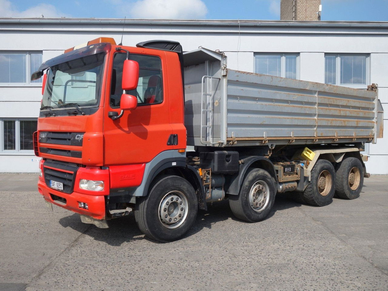 DAF CF 85.410 8x4 mit Meiller - Kippiauto kuorma-auto: kuva DAF CF 85.410 8x4 mit Meiller - Kippiauto kuorma-auto DAF CF 85.410 8x4 mit Meiller - Kippiauto kuorma-auto: kuva DAF CF 85.410 8x4 mit Meiller - Kippiauto kuorma-auto