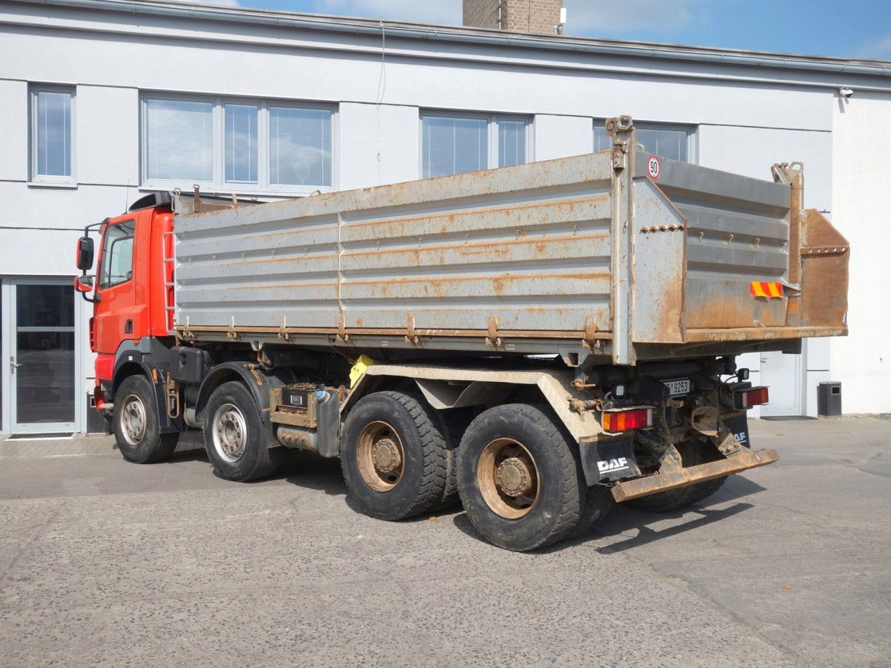 DAF CF 85.410 8x4 mit Meiller - Kippiauto kuorma-auto: kuva DAF CF 85.410 8x4 mit Meiller - Kippiauto kuorma-auto DAF CF 85.410 8x4 mit Meiller - Kippiauto kuorma-auto: kuva DAF CF 85.410 8x4 mit Meiller - Kippiauto kuorma-auto