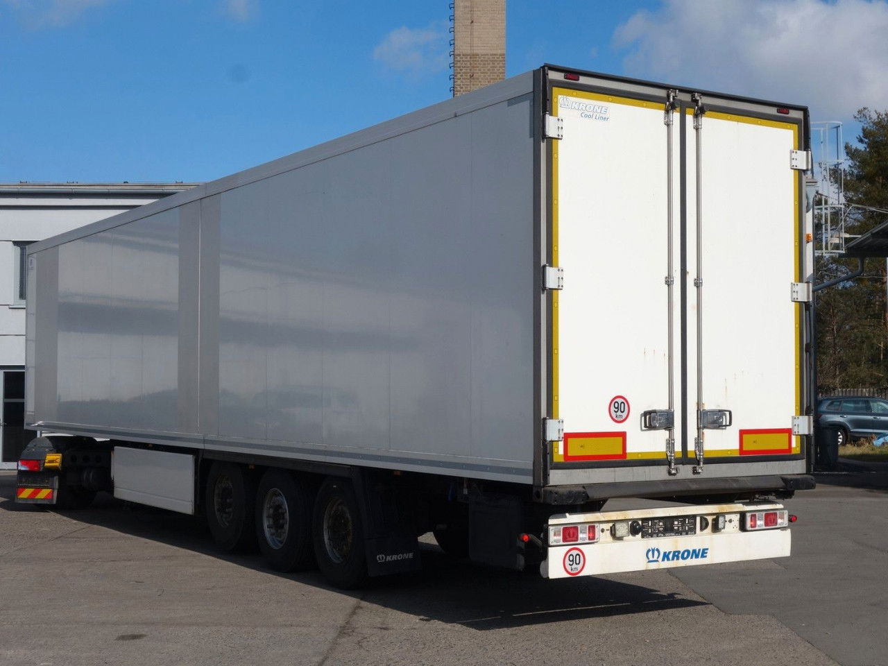 Krone SD Carrier Vector 1350 - Refrigeraattori puoliperävaunu: kuva Krone SD Carrier Vector 1350 - Refrigeraattori puoliperävaunu Krone SD Carrier Vector 1350 - Refrigeraattori puoliperävaunu: kuva Krone SD Carrier Vector 1350 - Refrigeraattori puoliperävaunu