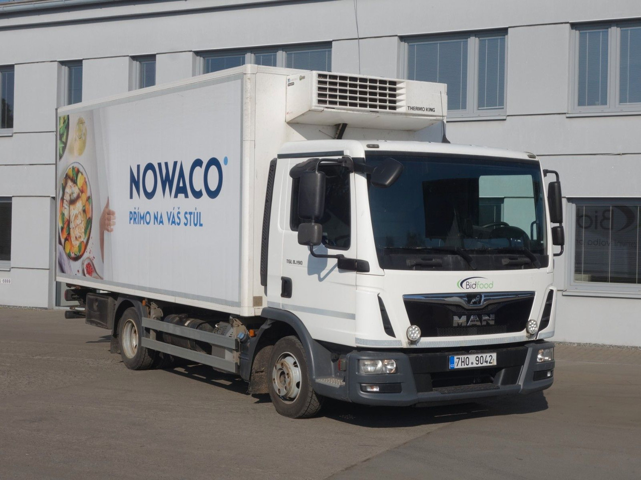 MAN TGL 8.190 mit Thermo King. 2 Temperaturen - Refrigeraattori kuorma-auto: kuva MAN TGL 8.190 mit Thermo King. 2 Temperaturen - Refrigeraattori kuorma-auto MAN TGL 8.190 mit Thermo King. 2 Temperaturen - Refrigeraattori kuorma-auto: kuva MAN TGL 8.190 mit Thermo King. 2 Temperaturen - Refrigeraattori kuorma-auto