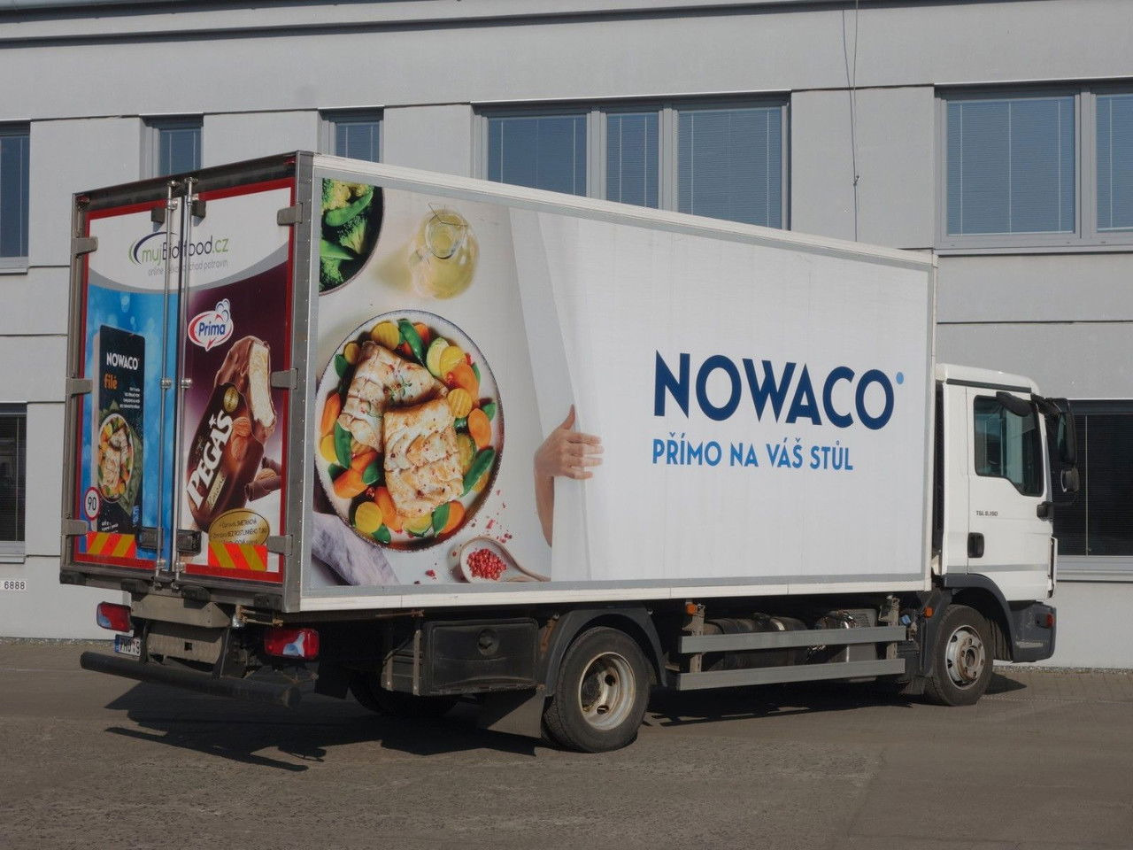 MAN TGL 8.190 mit Thermo King. 2 Temperaturen - Refrigeraattori kuorma-auto: kuva MAN TGL 8.190 mit Thermo King. 2 Temperaturen - Refrigeraattori kuorma-auto MAN TGL 8.190 mit Thermo King. 2 Temperaturen - Refrigeraattori kuorma-auto: kuva MAN TGL 8.190 mit Thermo King. 2 Temperaturen - Refrigeraattori kuorma-auto