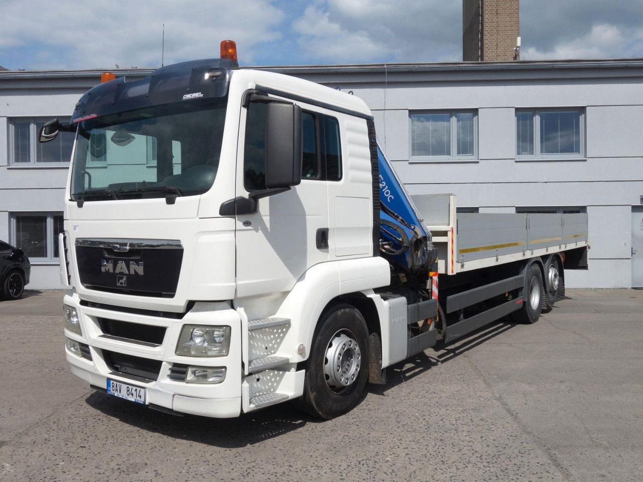 MAN TGS 26.360 FG 6x2 mit Fassi F210C - Nosturiauto: kuva MAN TGS 26.360 FG 6x2 mit Fassi F210C - Nosturiauto MAN TGS 26.360 FG 6x2 mit Fassi F210C - Nosturiauto: kuva MAN TGS 26.360 FG 6x2 mit Fassi F210C - Nosturiauto