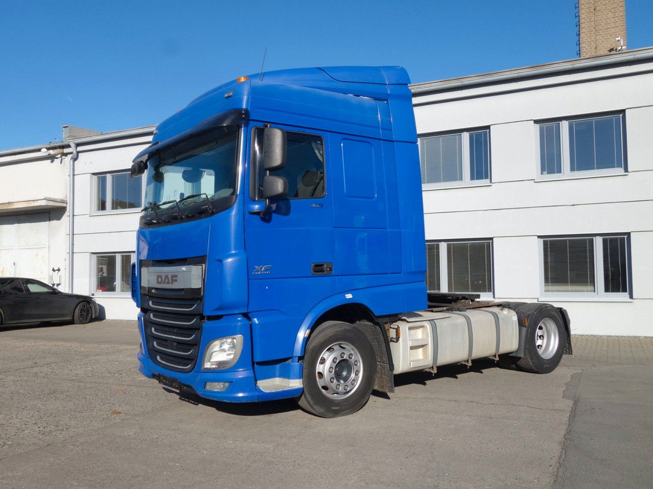 DAF XF 460 SC E6, Standard - Vetopöytäauto: kuva DAF XF 460 SC E6, Standard - Vetopöytäauto DAF XF 460 SC E6, Standard - Vetopöytäauto: kuva DAF XF 460 SC E6, Standard - Vetopöytäauto