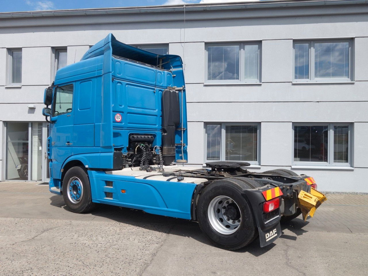 DAF XF 510 SC Standard, Retarder - Vetopöytäauto: kuva DAF XF 510 SC Standard, Retarder - Vetopöytäauto DAF XF 510 SC Standard, Retarder - Vetopöytäauto: kuva DAF XF 510 SC Standard, Retarder - Vetopöytäauto