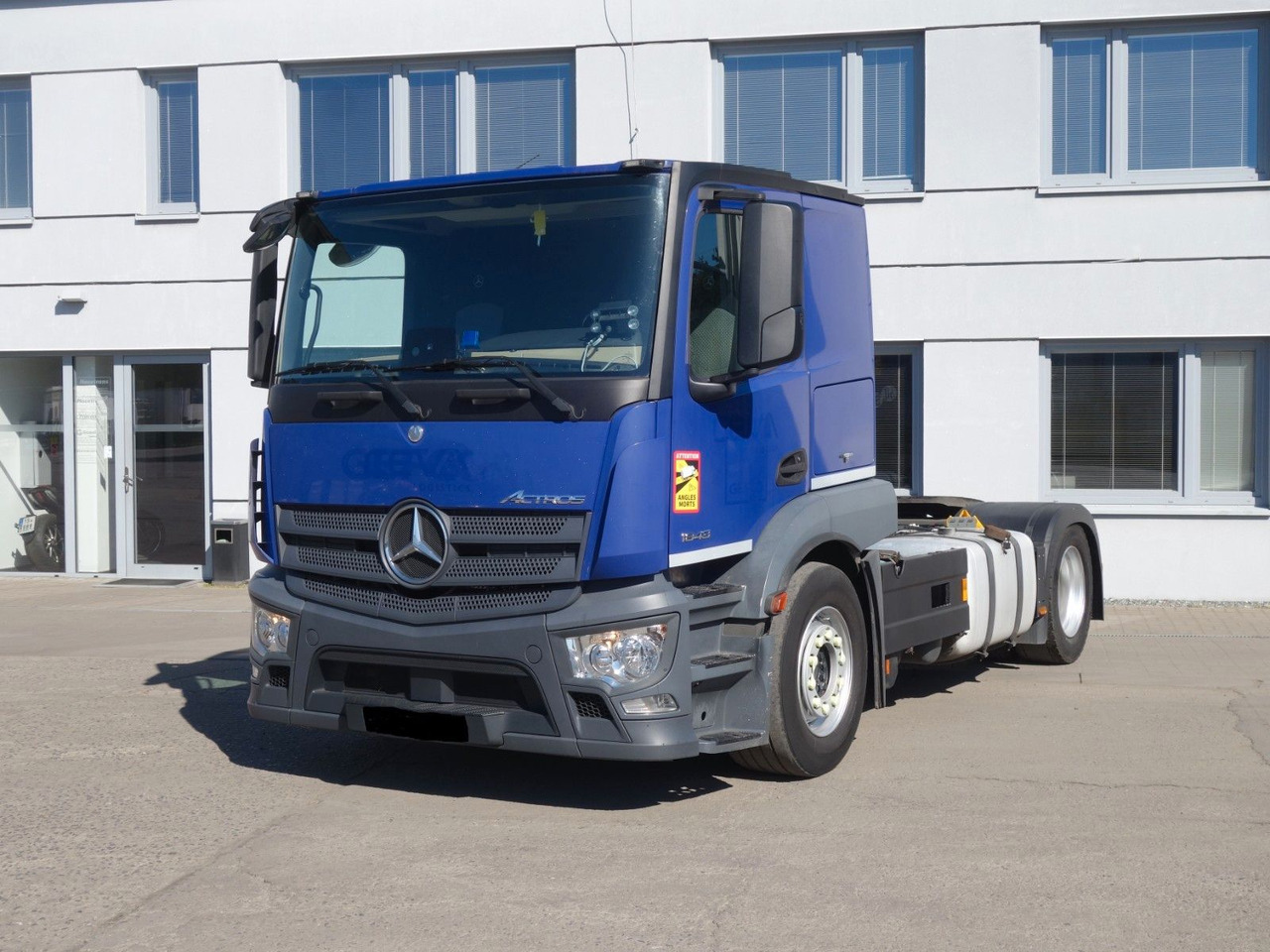 Mercedes-Benz Actros 1843 LSNRL LD, Retarder, Navi, 9 Stk. - Vetopöytäauto: kuva Mercedes-Benz Actros 1843 LSNRL LD, Retarder, Navi, 9 Stk. - Vetopöytäauto Mercedes-Benz Actros 1843 LSNRL LD, Retarder, Navi, 9 Stk. - Vetopöytäauto: kuva Mercedes-Benz Actros 1843 LSNRL LD, Retarder, Navi, 9 Stk. - Vetopöytäauto