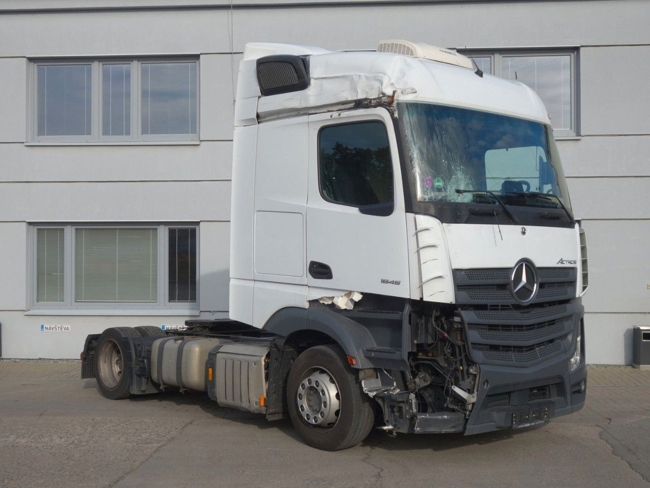Mercedes-Benz Actros 1845 LD BIG Space MirrorCam - Vetopöytäauto: kuva Mercedes-Benz Actros 1845 LD BIG Space MirrorCam - Vetopöytäauto Mercedes-Benz Actros 1845 LD BIG Space MirrorCam - Vetopöytäauto: kuva Mercedes-Benz Actros 1845 LD BIG Space MirrorCam - Vetopöytäauto