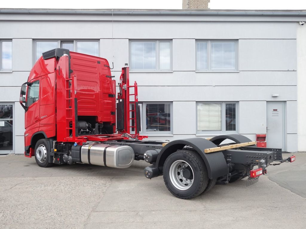 Volvo FH 13 XL 460 TC Neue fur Kassbohrer - Kuljetin kuorma-auto: kuva Volvo FH 13 XL 460 TC Neue fur Kassbohrer - Kuljetin kuorma-auto Volvo FH 13 XL 460 TC Neue fur Kassbohrer - Kuljetin kuorma-auto: kuva Volvo FH 13 XL 460 TC Neue fur Kassbohrer - Kuljetin kuorma-auto