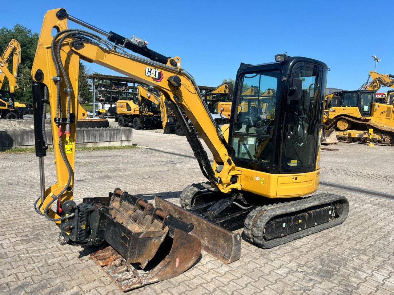 CAT 303.5E2CR - Telakaivukone: kuva CAT 303.5E2CR - Telakaivukone CAT 303.5E2CR - Telakaivukone: kuva CAT 303.5E2CR - Telakaivukone