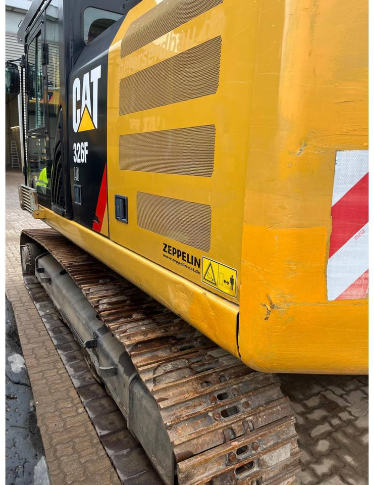 Telakaivukone CAT 326FLN: kuva Telakaivukone CAT 326FLN
