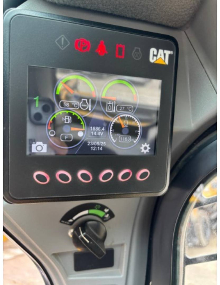 CAT 279D3 - Liukuohjattu telakuormaaja: kuva CAT 279D3 - Liukuohjattu telakuormaaja CAT 279D3 - Liukuohjattu telakuormaaja: kuva CAT 279D3 - Liukuohjattu telakuormaaja