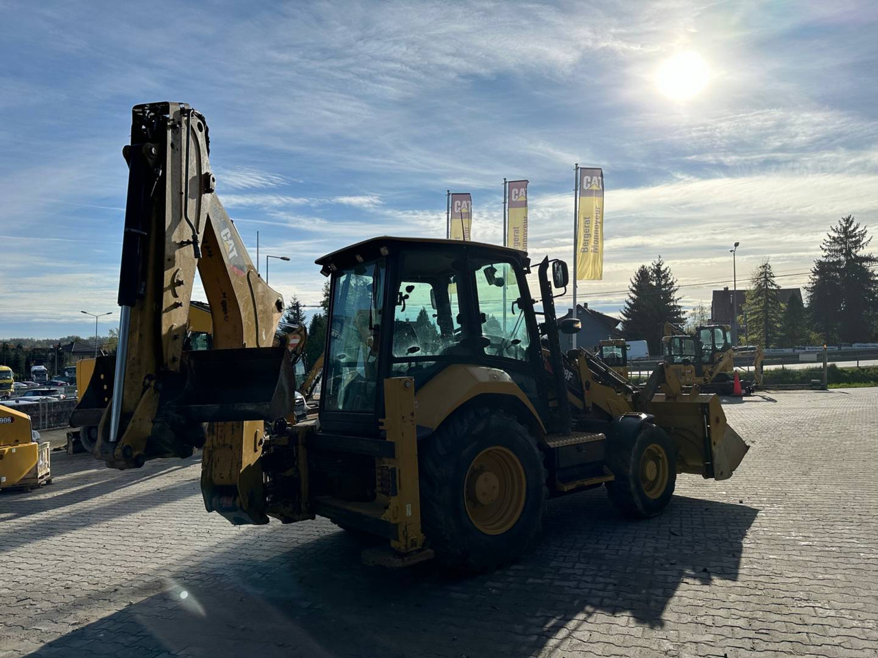 CAT 428F2 - Kaivuri-trukki: kuva CAT 428F2 - Kaivuri-trukki CAT 428F2 - Kaivuri-trukki: kuva CAT 428F2 - Kaivuri-trukki
