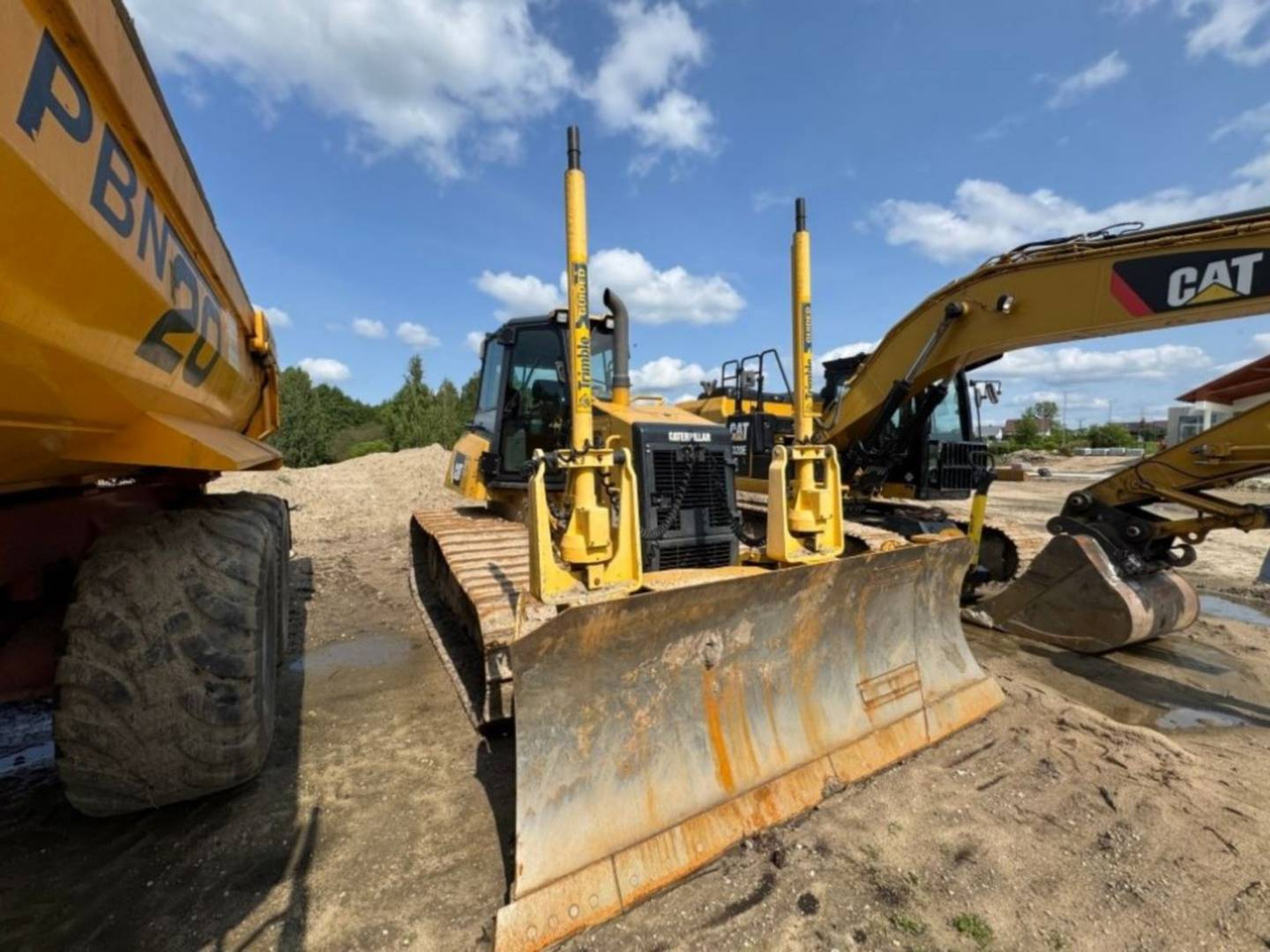 CAT D6KLGP - Puskutraktori: kuva CAT D6KLGP - Puskutraktori CAT D6KLGP - Puskutraktori: kuva CAT D6KLGP - Puskutraktori